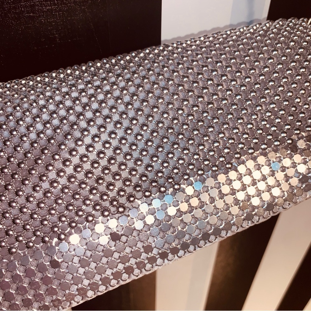 Chainmail Metal Silver Evening Bag 90s Vintage 1994 Like New - Picture 9 of 11